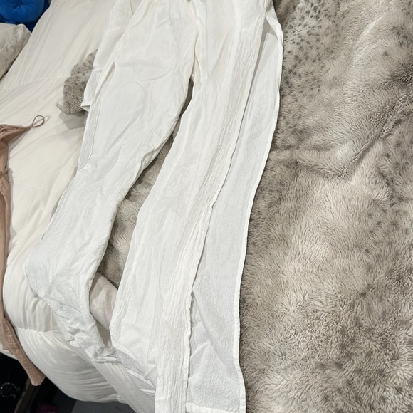 Two piece set - Picture 2 of 8